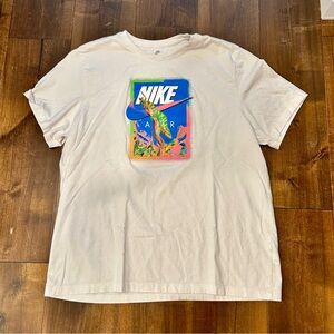 Nike Air Chameleon Graphic Tee